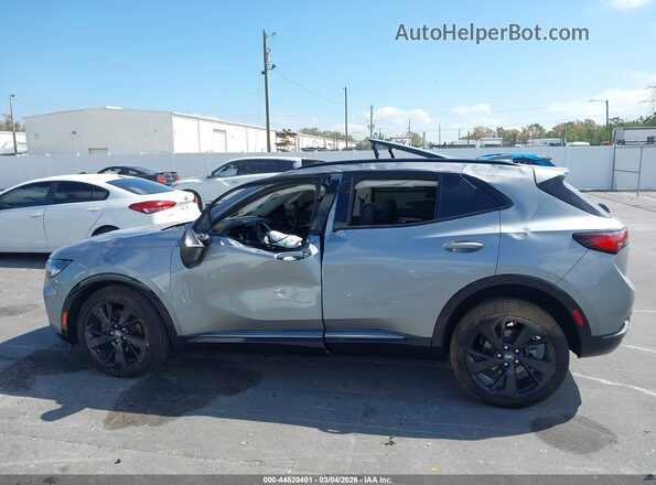 LRBFZNR47PD057168 2023 BUICK ENVISION Gray Вид задньої частини салону