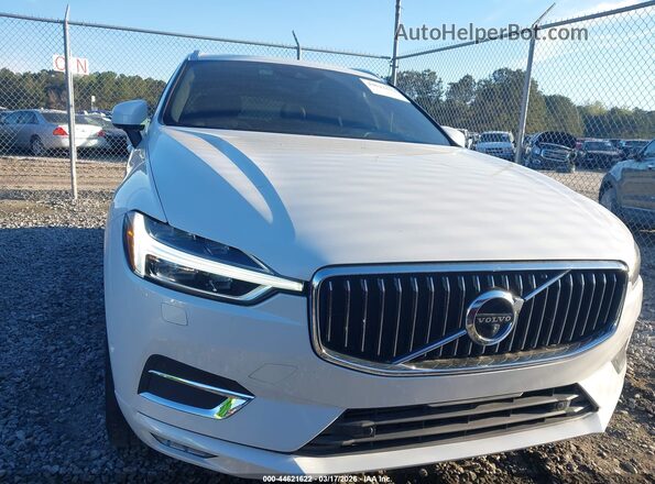 LYV102DL2KB284628 2019 VOLVO XC60 White Вид задньої частини салону