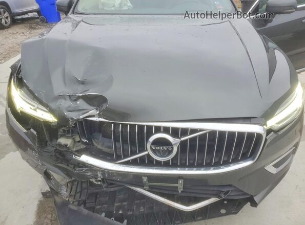 LYV102RLXKB331784 2019 VOLVO XC60 Black 