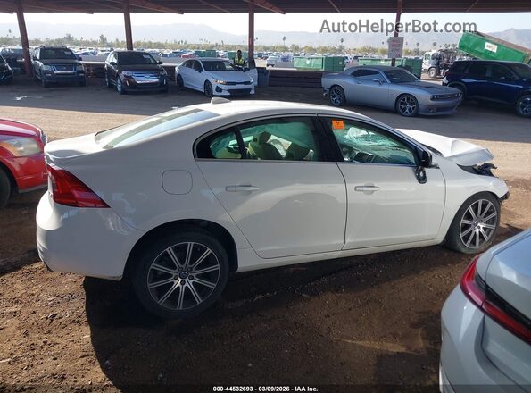 LYV402TM0JB161772 2018 VOLVO S60 INSCRIPTION White Вид задньої частини салону
