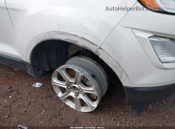 MAJ3P1TE5JC201940 2018 FORD ECOSPORT White Widok z przodu