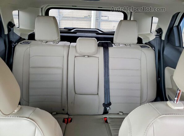 MAJ6S3KL5MC416374 2021 FORD ECOSPORT White Հետևի նստատեղերի տեսք