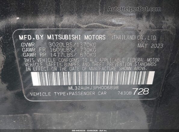 ML32AUHJ3PH006898 2023 MITSUBISHI MIRAGE Black Vista del compartimento del motor