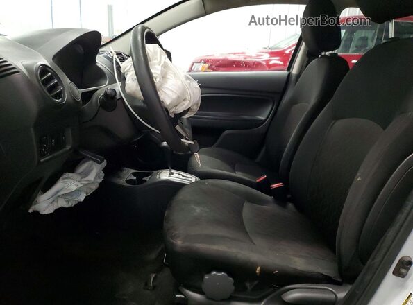 ML32AUHJ8MH008304 2021 MITSUBISHI MIRAGE White Front interior view