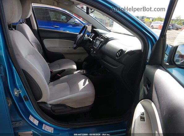 ML32F3FJ0HHF06861 2017 MITSUBISHI MIRAGE G4 Синий Вид салона спереди