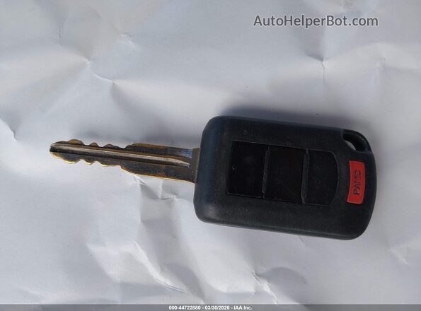 ML32F3FJ0HHF06861 2017 MITSUBISHI MIRAGE G4 Синий Вид панели приборов