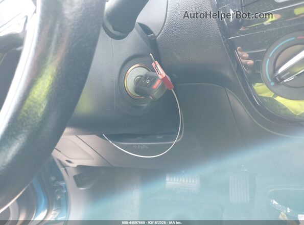 ML32F3FJ3HHF05283 2017 MITSUBISHI MIRAGE G4 Blue Vista del salpicadero