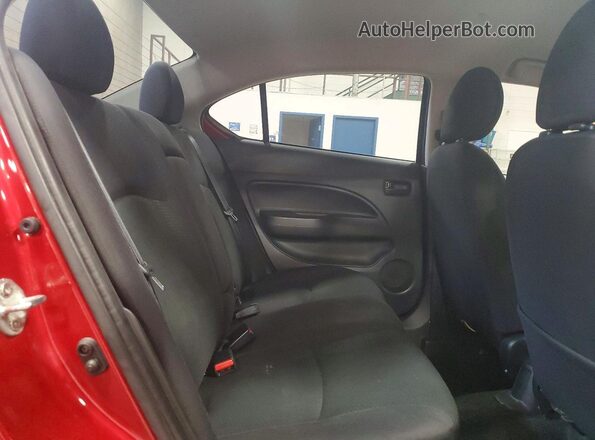 ML32F3FJ9HHF11993 2017 MITSUBISHI MIRAGE Red Widok wnętrza z tyłu