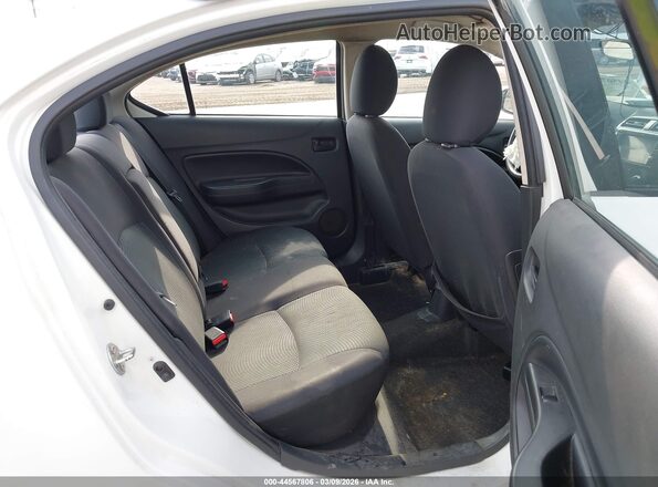 ML32F3FJ9JHF13345 2018 MITSUBISHI MIRAGE G4 White VIN կոդի պիտակի տեսք