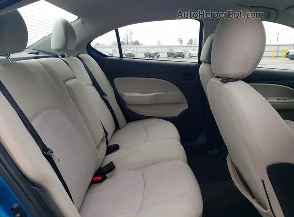 ML32F3FJXLHF00753 2020 MITSUBISHI MIRAGE Blue Widok tylnych siedzeń