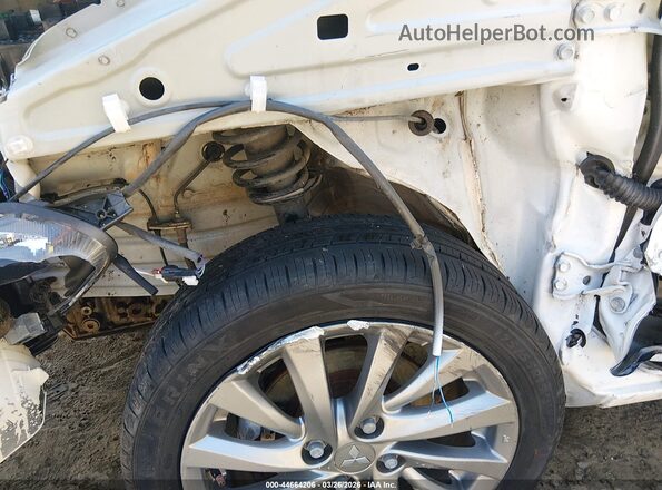 ML32F4FJ5JHF02994 2018 MITSUBISHI MIRAGE G4 White 