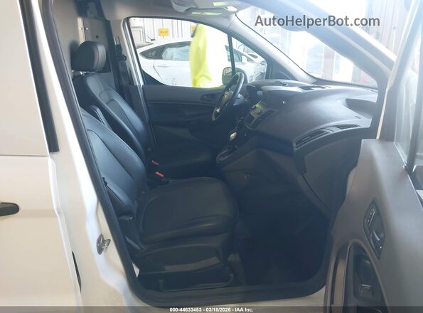 NM0LS7E24M1497559 2021 FORD TRANSIT CONNECT White Widok wnętrza z przodu