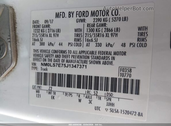 NM0LS7E75J1347371 2018 FORD TRANSIT CONNECT White Vista del compartimento del motor