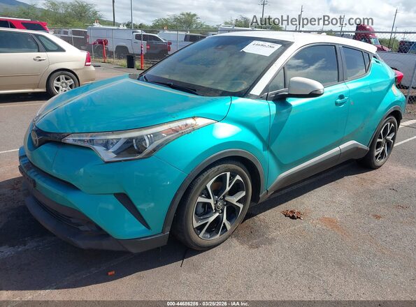 NMTKHMBX4JR054126 2018 TOYOTA LE Light Blue Vista tres cuartos delantera izquierda