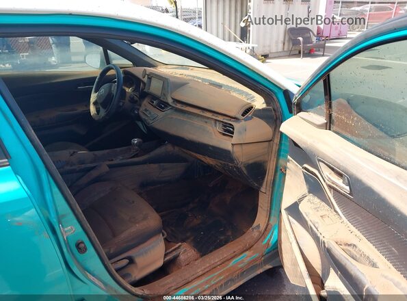 NMTKHMBX4JR054126 2018 TOYOTA LE Light Blue Vista interior delantera