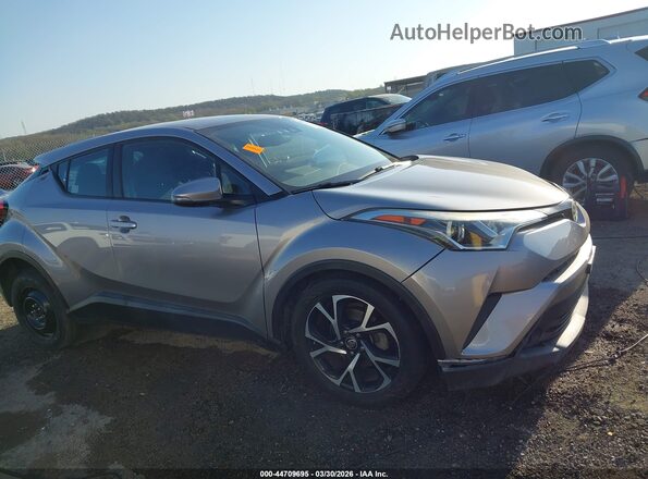 NMTKHMBX7JR056193 2018 TOYOTA LE Silver 