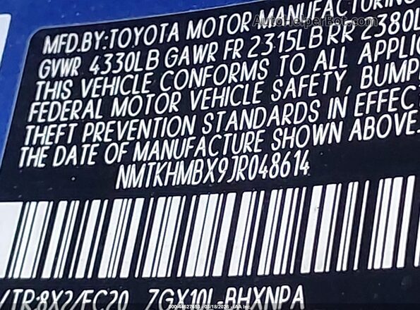 NMTKHMBX9JR048614 2018 TOYOTA LE Blue Vista del compartimento del motor