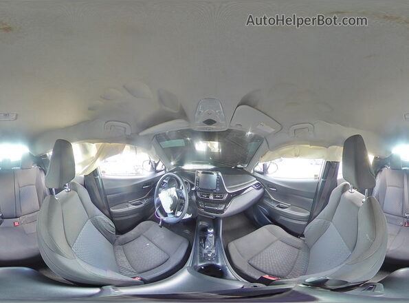 NMTKHMBXXLR104417 2020 TOYOTA C-HR Silver 