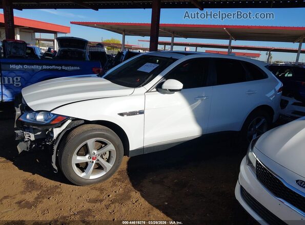 SADCJ2BV6HA065606 2017 JAGUAR F-PACE White 