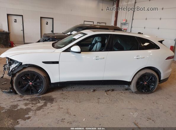 SADCJ2EX0NA691788 2022 JAGUAR F-PACE White Vista interior de 360 grados