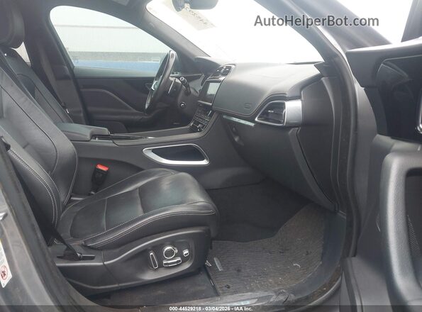 SADCL2GX0LA622538 2020 JAGUAR F-PACE Gray Սալոնի դիմացի տեսք