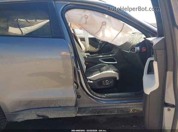 SADCM2FV6JA254957 2018 JAGUAR F-PACE Gray წინა სალონის ხედი