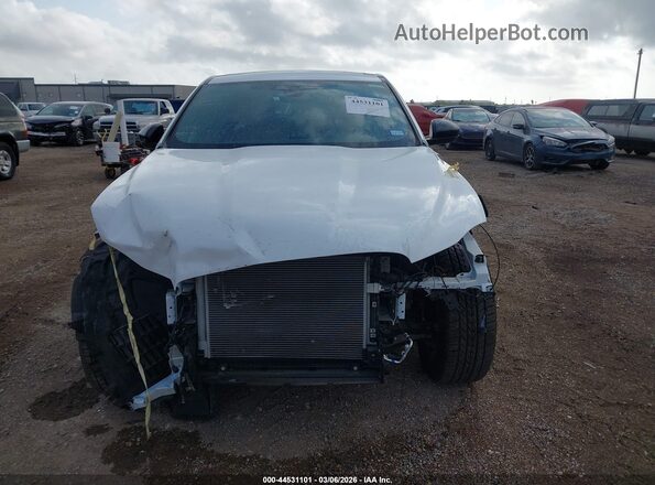 SADCT2EX4SA752792 2025 JAGUAR F-PACE White Вид задньої частини салону