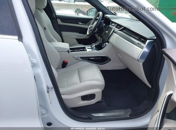 SADCT2FU2RA726528 2024 JAGUAR F-PACE White Front interior view