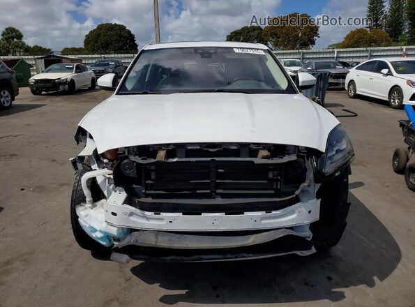 SADFJ2FX8J1Z27271 2018 JAGUAR E-PACE White 