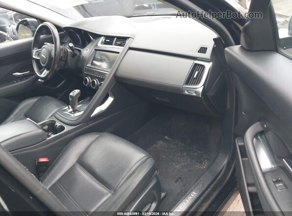 SADFJ2FXXK1Z42775 2019 JAGUAR E-PACE Черный Вид салона спереди
