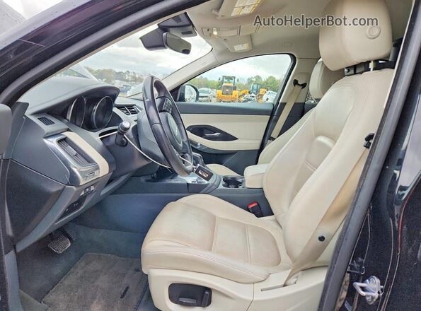 SADFK2FX5L1Z87167 2020 JAGUAR E-PACE Black Front interior view