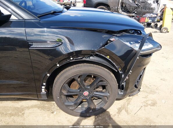 SADFL2FX0J1Z01533 2018 JAGUAR E-PACE Черный 