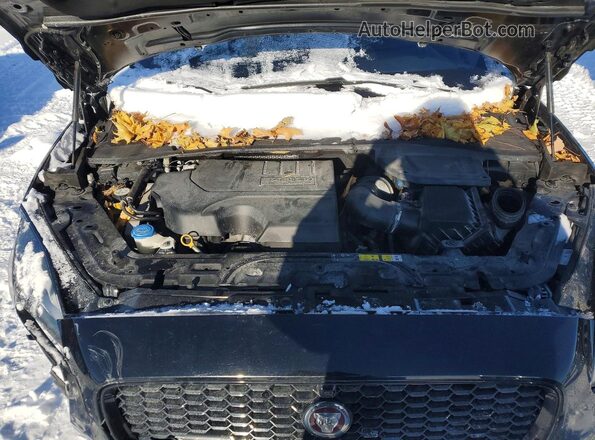 SADFM2GX3J1Z13798 2018 JAGUAR E-PACE Black Vista del compartimento del motor