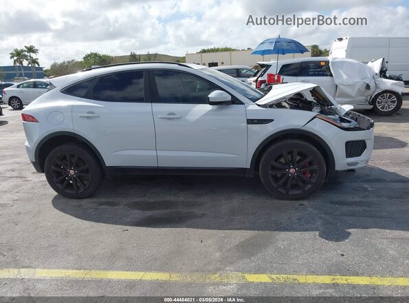 SADFP2FX7K1Z35894 2019 JAGUAR E-PACE White Սալոնի 360 աստիճան տեսք
