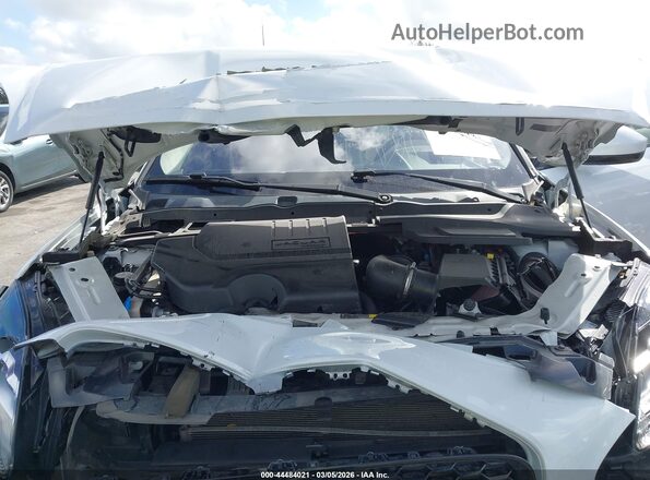 SADFP2FX7K1Z35894 2019 JAGUAR E-PACE White Հետևի տեսք