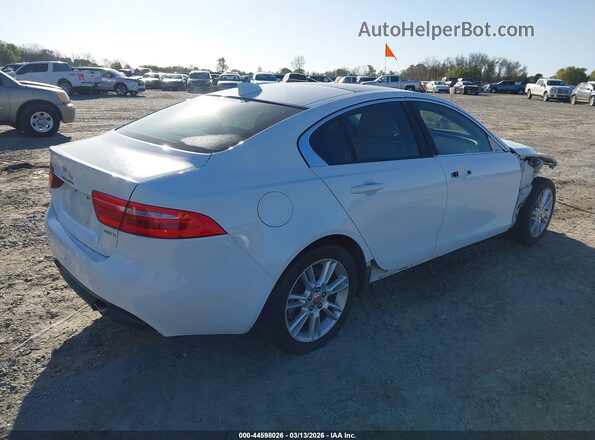 SAJAD4FX1JCP20395 2018 JAGUAR XF Белый Задняя правая четверть