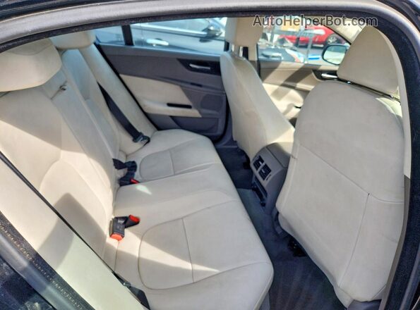 SAJAD4FX4JCP41497 2018 JAGUAR XF Black უკანა სავარძლების ხედი