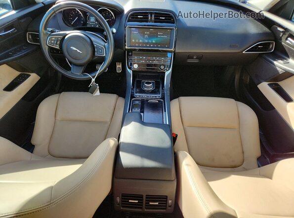 SAJAJ4FX6KCP51040 2019 JAGUAR XF Blue Widok deski rozdzielczej