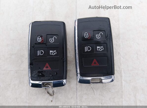 SAJAJ4FX7LCP57754 2020 JAGUAR XF Silver Առջևի վահանակի տեսք