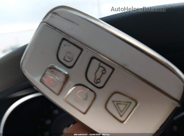 SAJAR4FX9KCP47542 2019 JAGUAR XF Белый Вид панели приборов