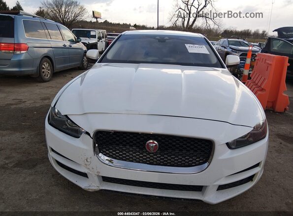 SAJAR4FX9KCP47542 2019 JAGUAR XF Белый Вид щитка приборов