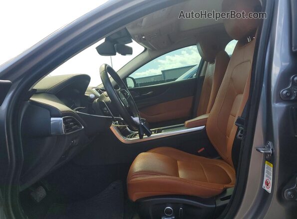 SAJAT4GX0LCP61699 2020 JAGUAR XF Gray წინა სალონის ხედი