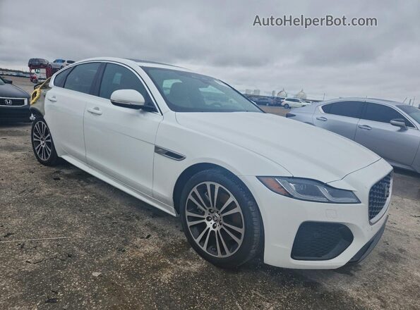 SAJB64FX4RCY96044 2024 JAGUAR XF White Передня права чверть