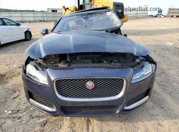 SAJBD4FX3JCY70044 2018 JAGUAR XF Blue 