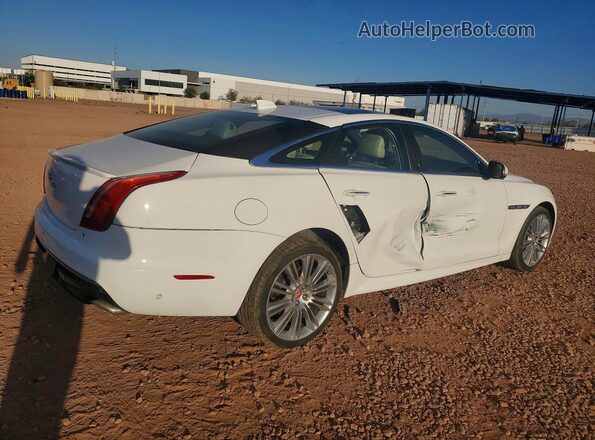 SAJWA1C76G8V93866 2016 JAGUAR XJ Белый Задняя правая четверть