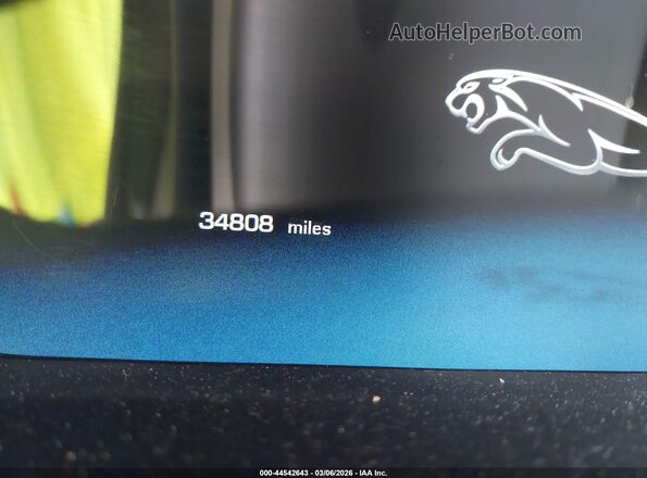 SAJWA1CE8GMW00581 2016 JAGUAR XJ Бежевый Вид задних сидений