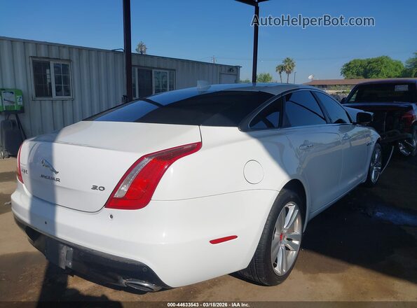 SAJWA2G73H8W04288 2017 JAGUAR XJ White Rear right