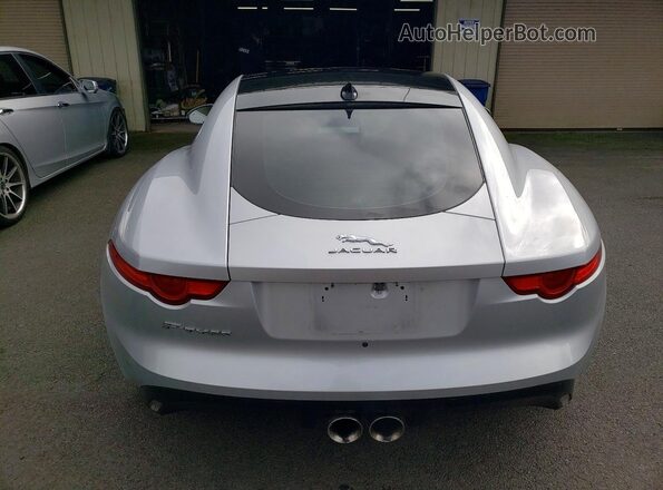 SAJWA6AT3H8K38197 2017 JAGUAR F-TYPE Silver Вид ззаду