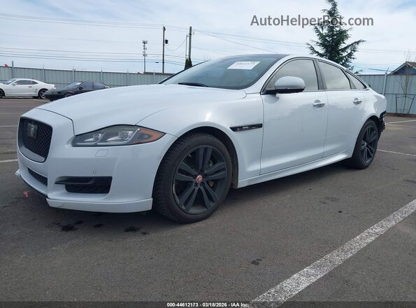 SAJWJ1CD1H8W07406 2017 JAGUAR XJ White Front left