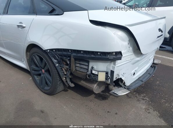 SAJWJ1CD1H8W07406 2017 JAGUAR XJ White 